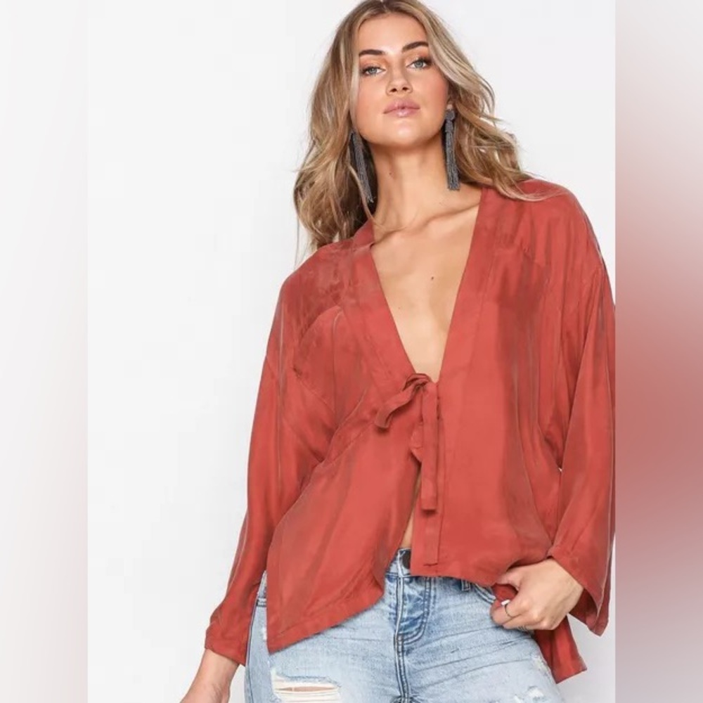One Teaspoon Bad Valentine Kimono
